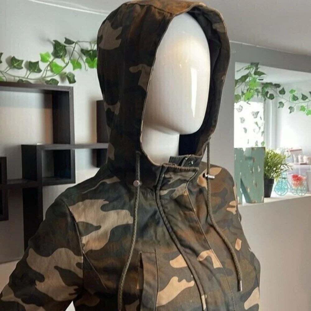 LEVI'S The Jess Cotton‎ Fishtail Hooded Parka Jacket Green Camo Size XS - Picture 3 of 8